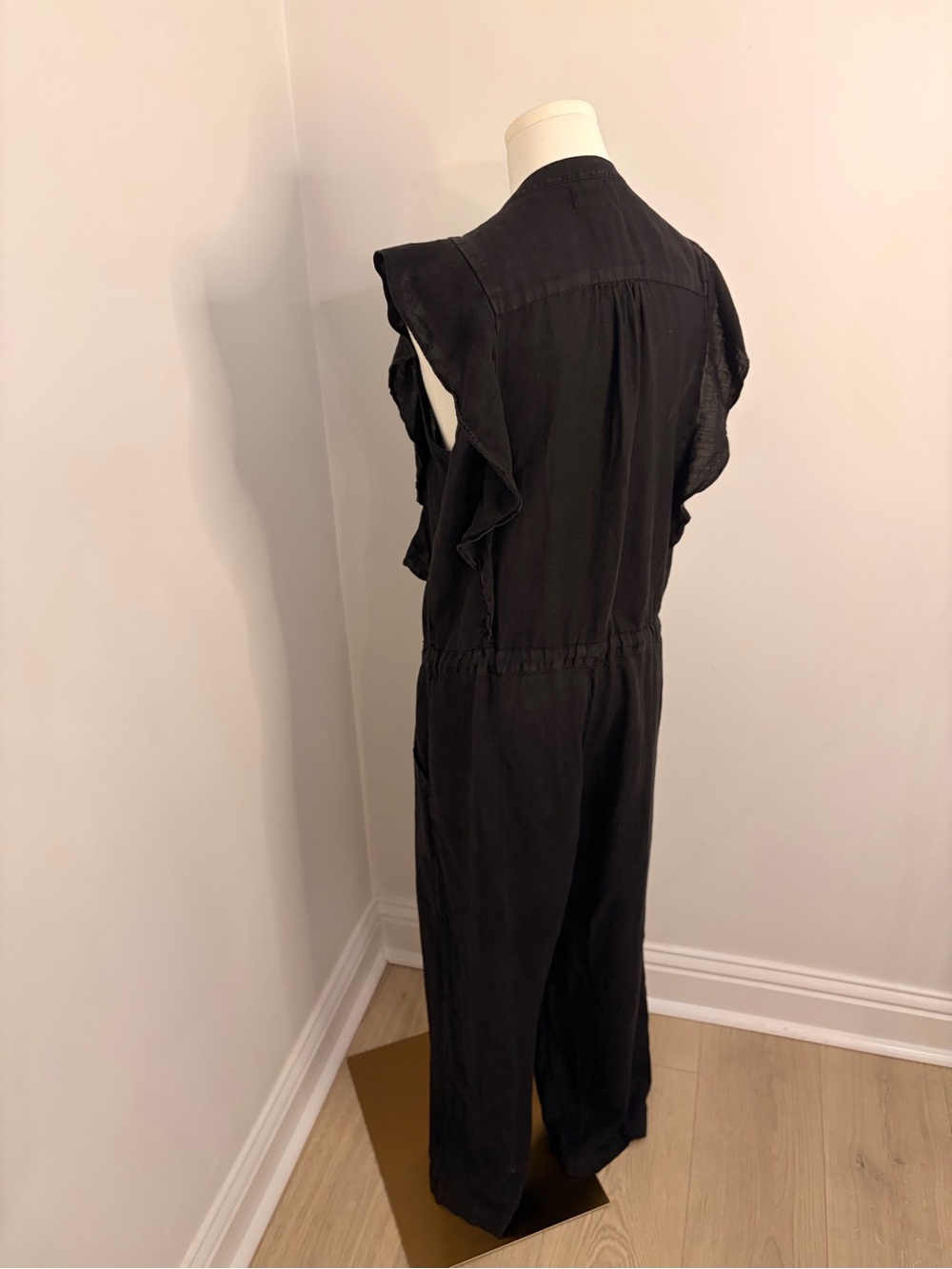 Velvet By Graham & Spencer Black Linen Ruffle Sleeve Jumpsuit Size Small - Picture 7 of 15